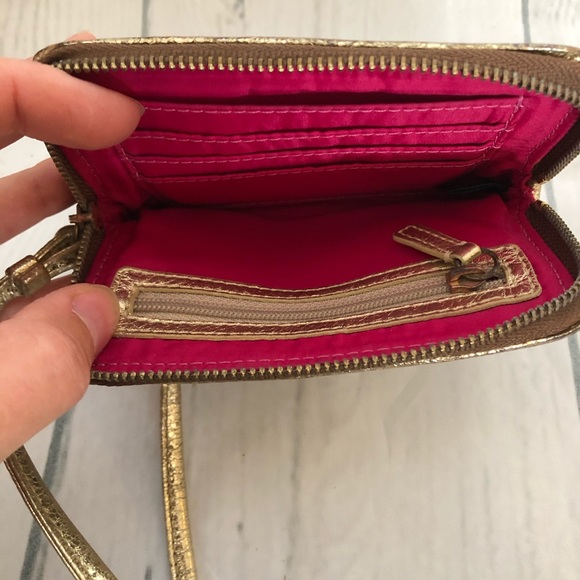 Gold Coach Wallet - Picture 4 of 5